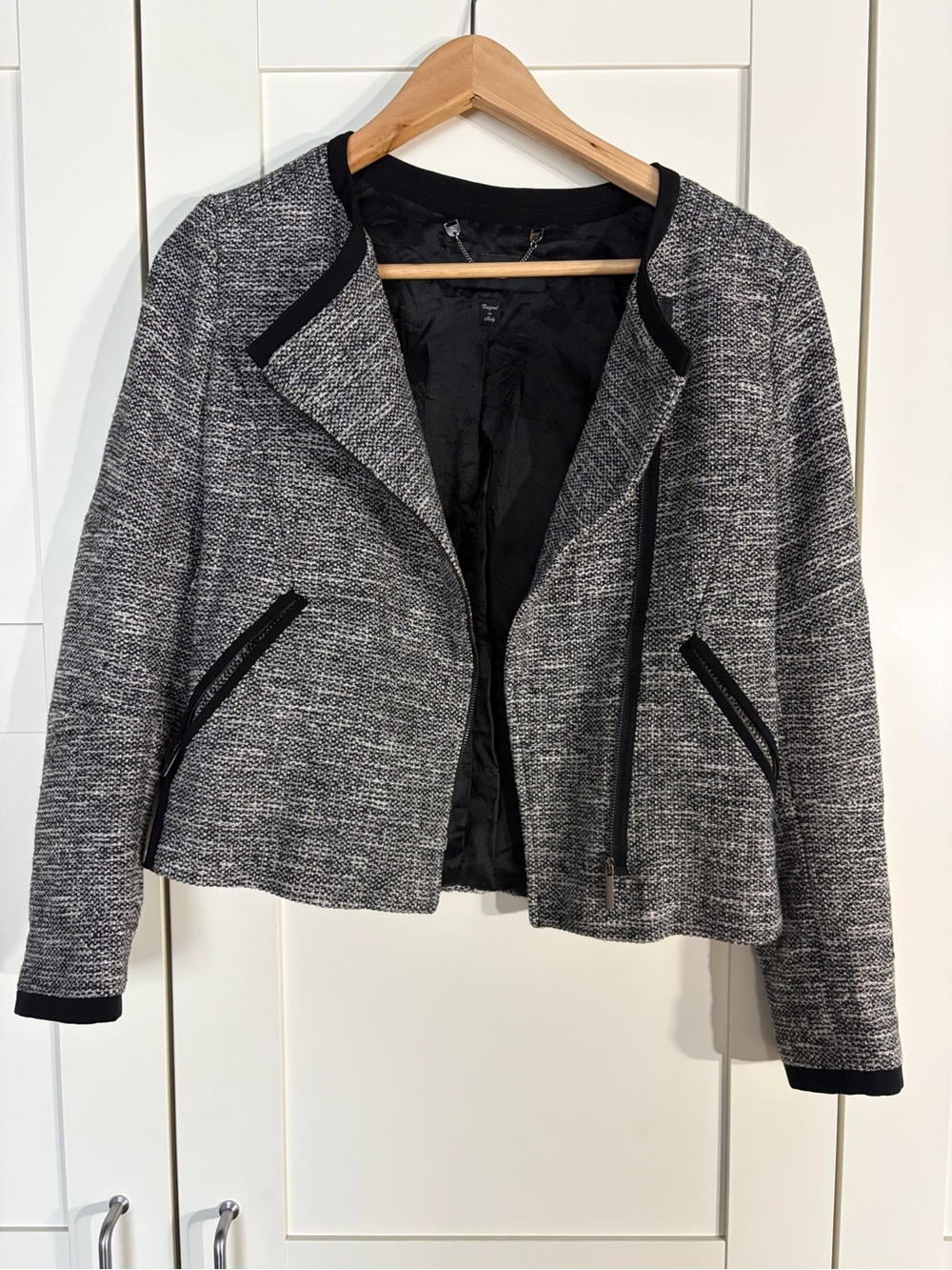Weekend Max Mara Black & Gray Tweed Zip Jacket W